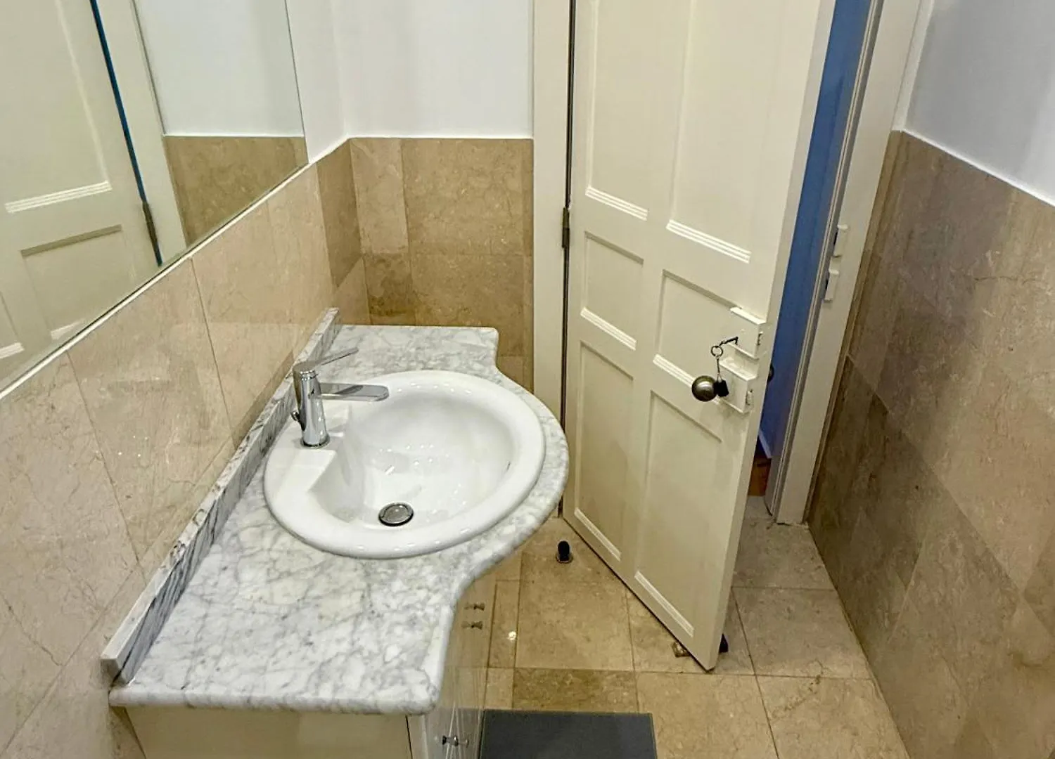 Alcantara 1 Lisbon Homestay